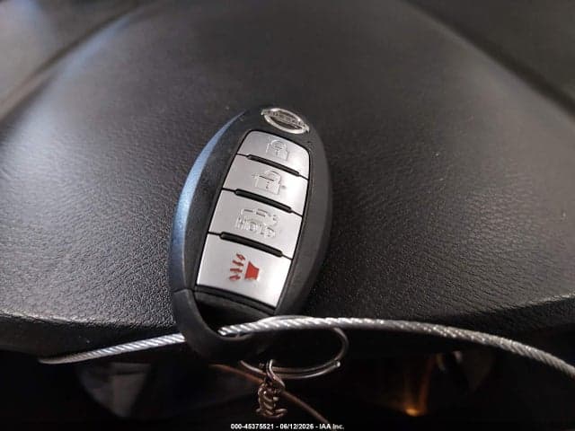 2021 NISSAN VERSA SV XTRONIC CVT 11