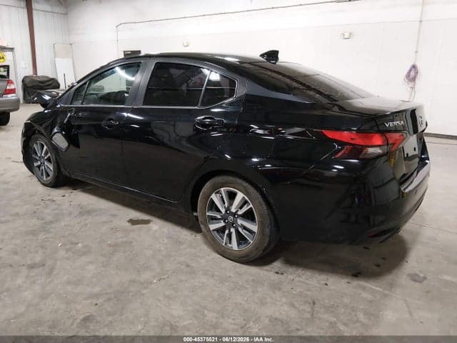 2021 NISSAN VERSA SV XTRONIC CVT 3