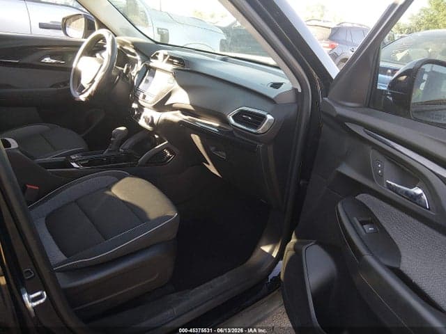 2022 CHEVROLET TRAILBLAZER FWD LT 5