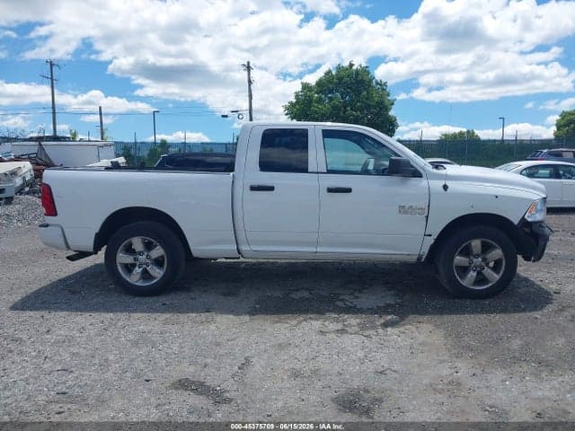 2018 RAM 1500 EXPRESS 4X4 6'4 BOX 13