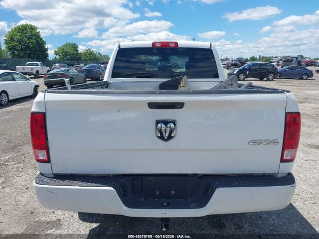 2018 RAM 1500 EXPRESS 4X4 6'4 BOX 16
