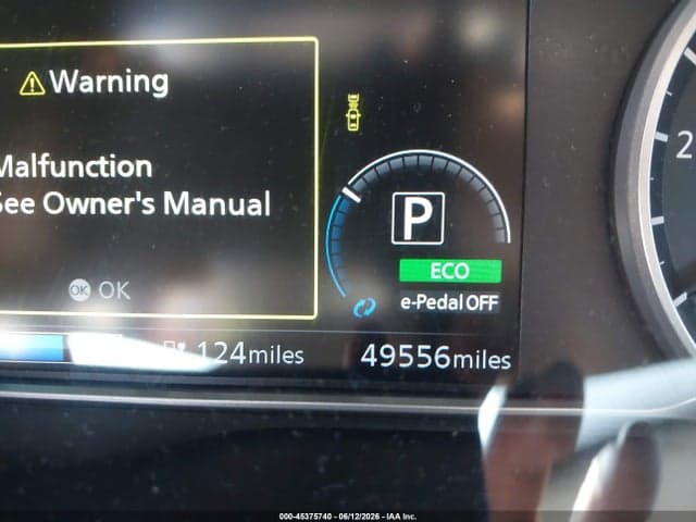 2019 NISSAN LEAF SV PLUS 16