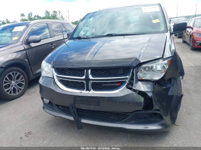 2018 DODGE GRAND CARAVAN SE 12