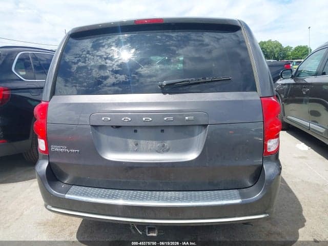 2018 DODGE GRAND CARAVAN SE 16