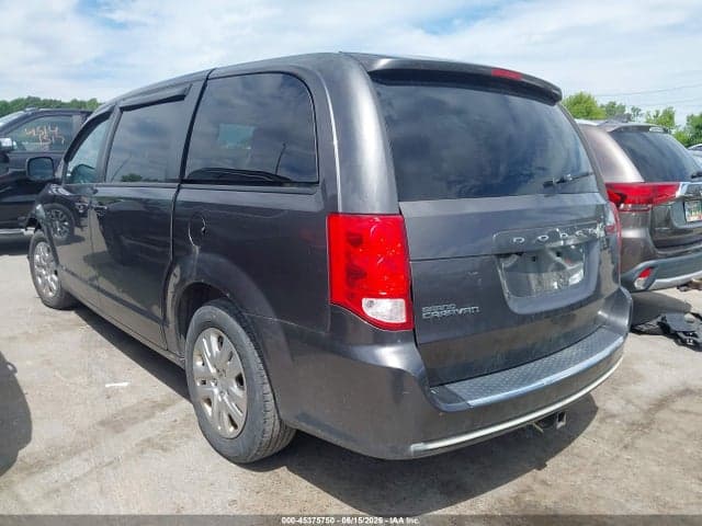 2018 DODGE GRAND CARAVAN SE 3