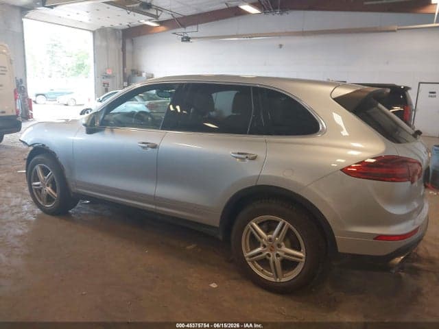 2016 PORSCHE CAYENNE 3