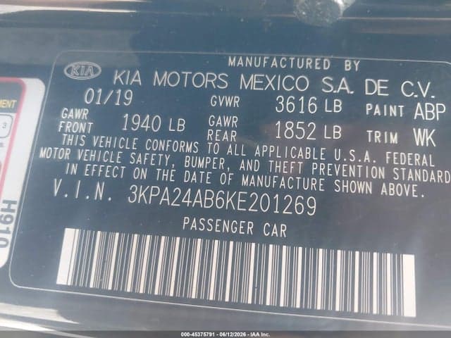 2019 KIA RIO S 9