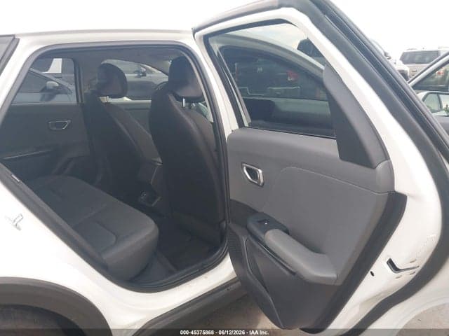 2025 KIA K4 LXS 9