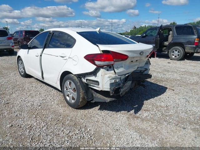 2017 KIA FORTE LX 3