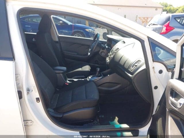 2017 KIA FORTE LX 5