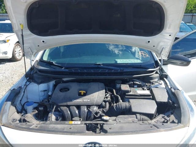2017 KIA FORTE LX 10