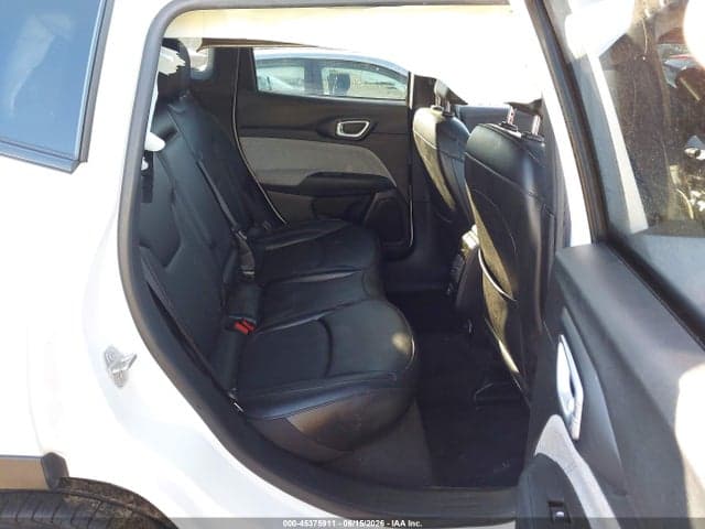 2023 JEEP COMPASS LATITUDE LUX FWD 8