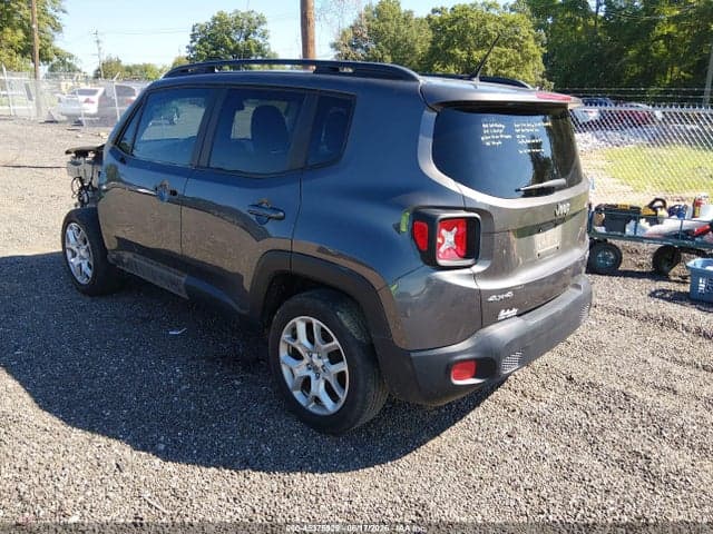 2017 JEEP RENEGADE LATITUDE 4X4 3