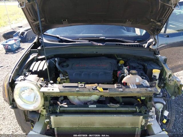 2017 JEEP RENEGADE LATITUDE 4X4 10