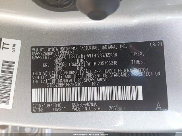 2021 TOYOTA HIGHLANDER LE 9
