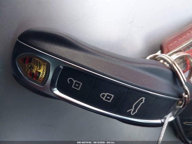 2021 PORSCHE 911 CARRERA 11