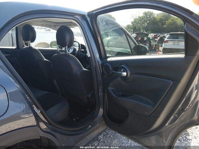 2018 FIAT 500X URBANA FWD 8