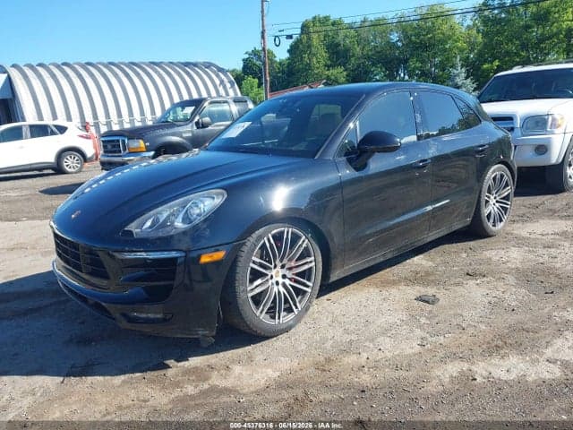 2017 PORSCHE MACAN TURBO 2