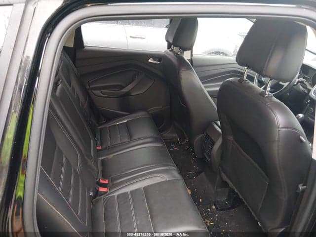 2017 FORD ESCAPE TITANIUM 8