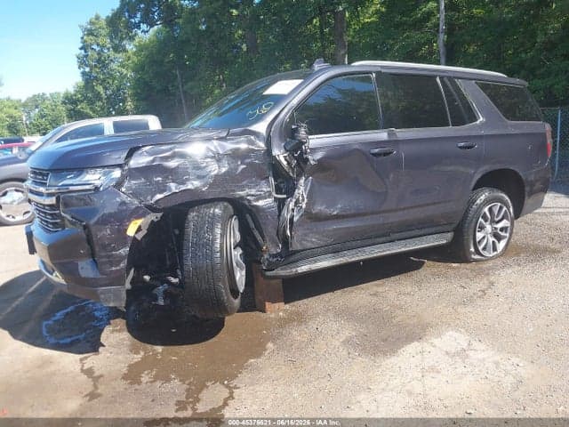 2022 CHEVROLET TAHOE 4WD LT 2