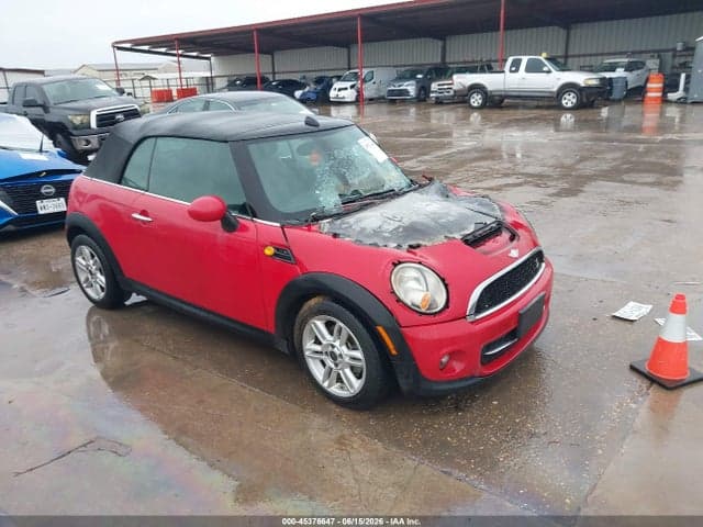 2011 MINI COOPER 1