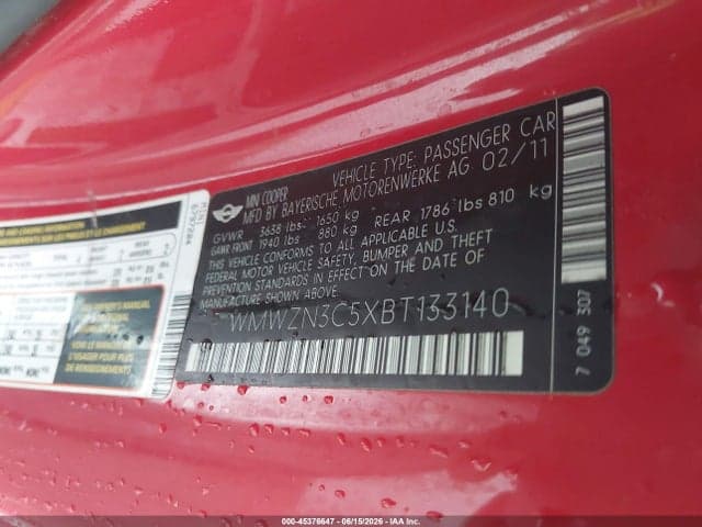 2011 MINI COOPER 9