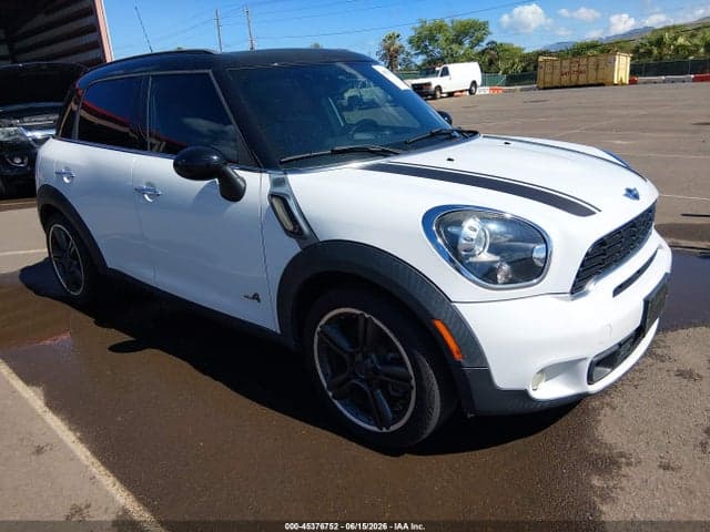 2013 MINI COUNTRYMAN COOPER 1