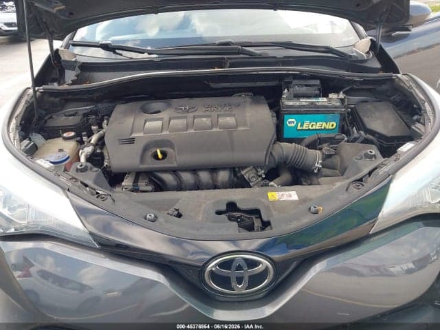 2021 TOYOTA C-HR XLE 10