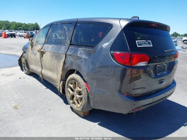 2020 CHRYSLER PACIFICA TOURING 3