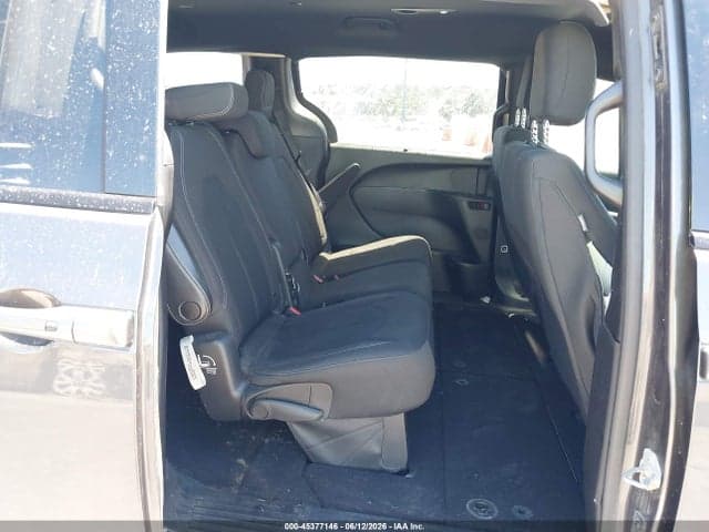 2020 CHRYSLER PACIFICA TOURING 8
