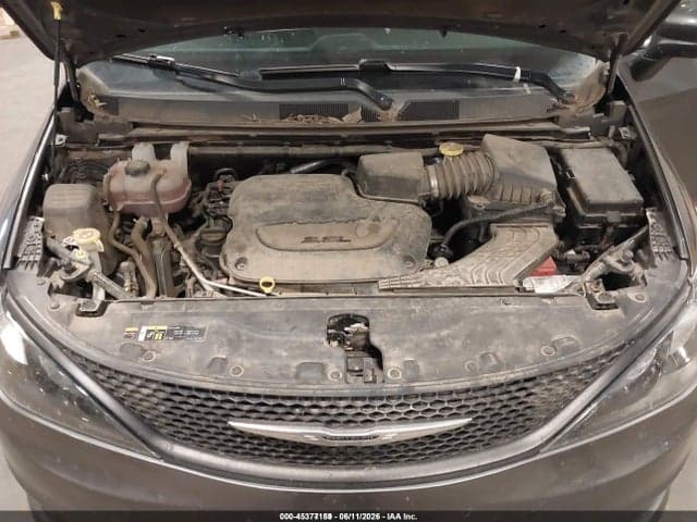 2022 CHRYSLER VOYAGER LX 10