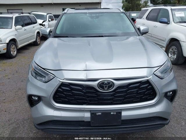 2024 TOYOTA HIGHLANDER XLE 6