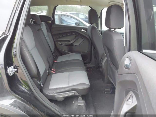 2017 FORD ESCAPE SE 8