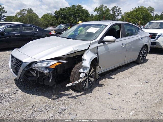2021 NISSAN ALTIMA SV INTELLIGENT AWD 2