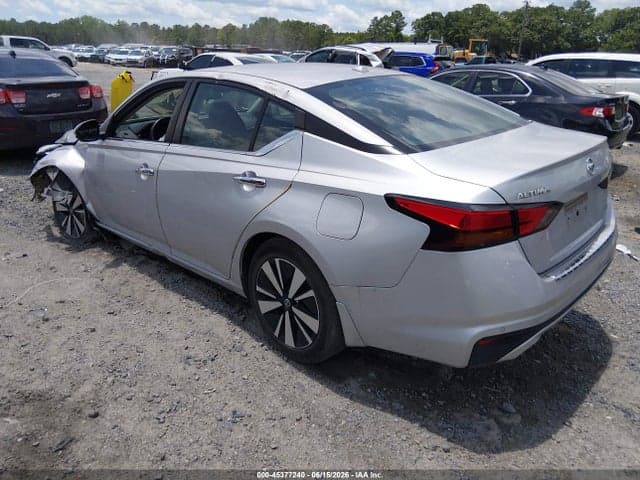 2021 NISSAN ALTIMA SV INTELLIGENT AWD 3