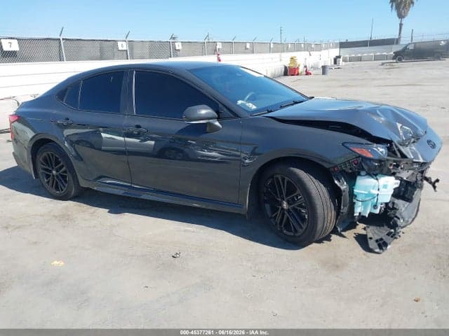 2026 TOYOTA CAMRY SE 1