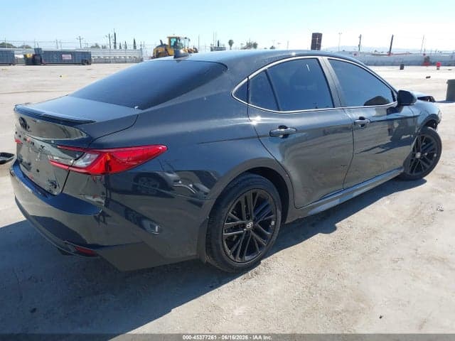 2026 TOYOTA CAMRY SE 4