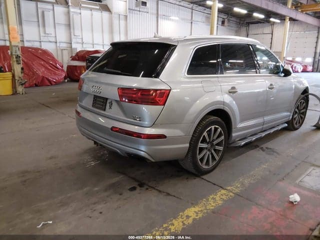 2017 AUDI Q7 3.0T PREMIUM 4