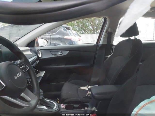 2024 KIA FORTE LXS 14