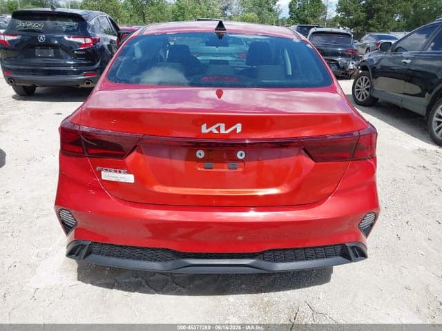 2024 KIA FORTE LXS 16