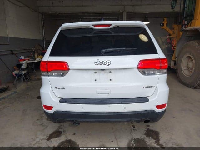 2019 JEEP GRAND CHEROKEE LAREDO E 4X4 17