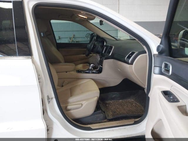 2019 JEEP GRAND CHEROKEE LAREDO E 4X4 5