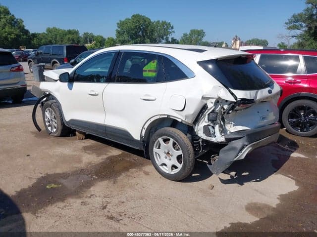 2020 FORD ESCAPE SE 3