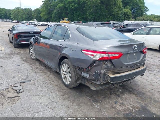 2019 TOYOTA CAMRY LE 3