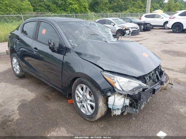 2018 TOYOTA YARIS IA 1