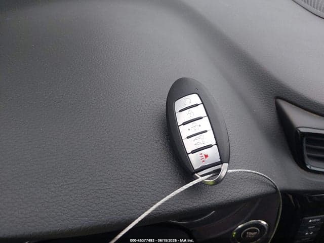 2020 NISSAN ROGUE SL FWD 11