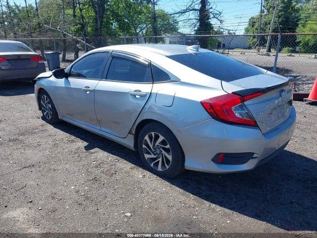 2017 HONDA CIVIC EX 3