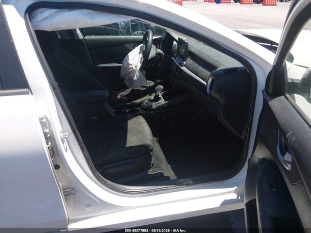2020 KIA FORTE LXS 5