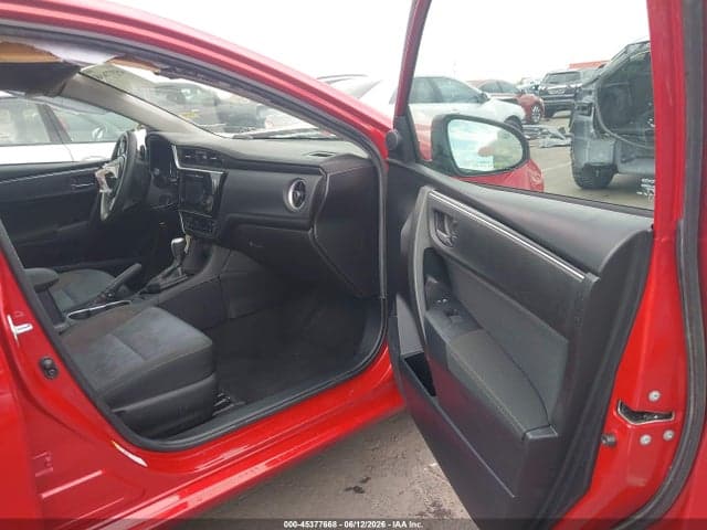 2019 TOYOTA COROLLA LE 5