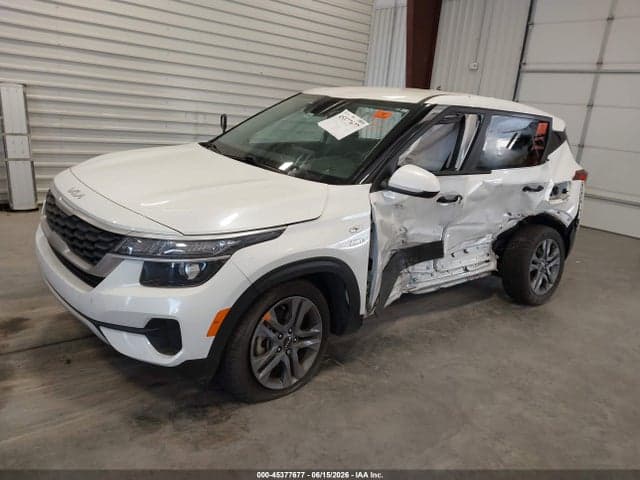 2023 KIA SELTOS LX 2